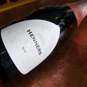 Henners Sparkling Rose